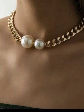 Celeste Pearl Luxe Choker Necklace